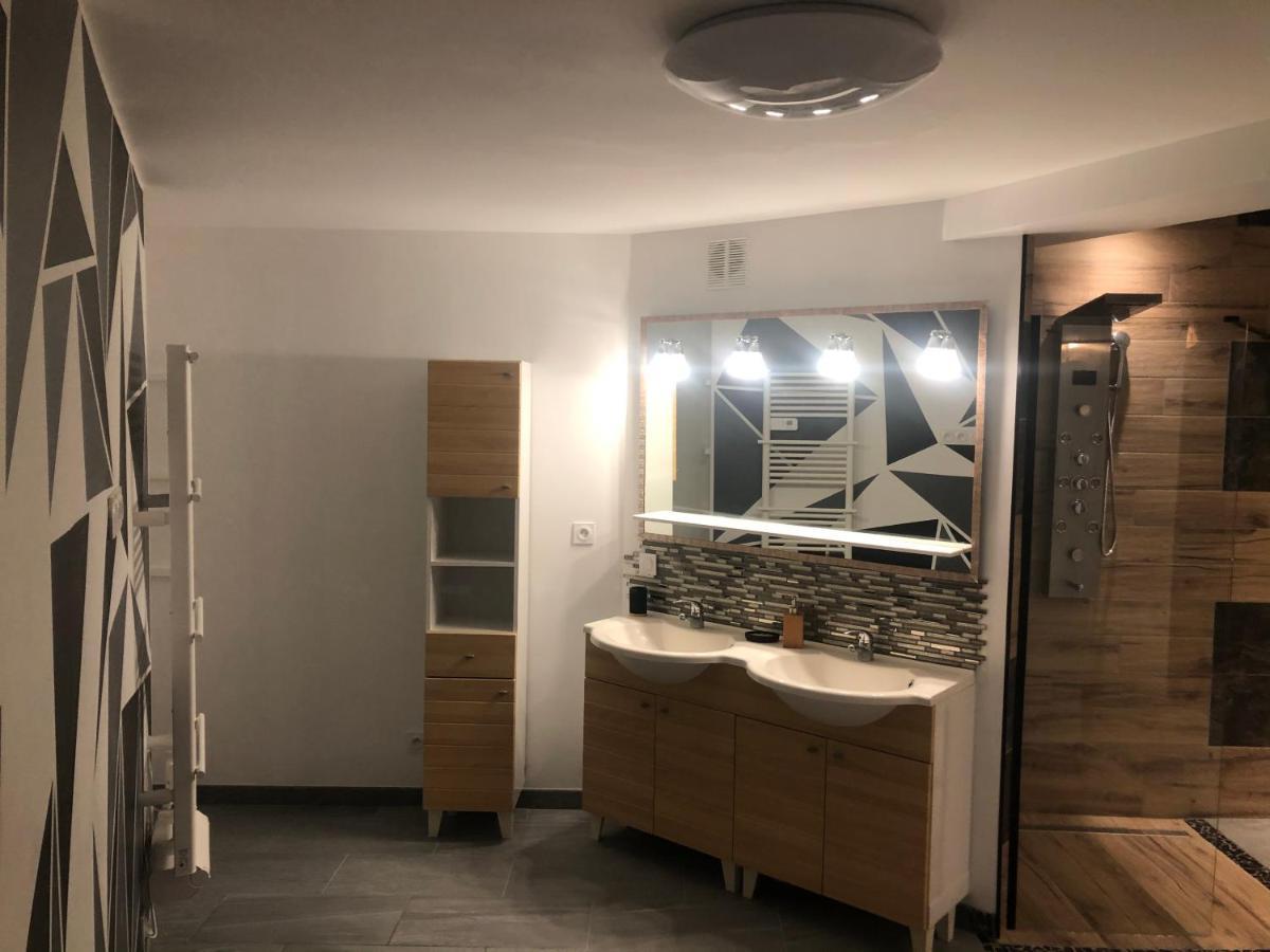 Apartmán Au Coeur Du Senechal Marquise Exteriér fotografie